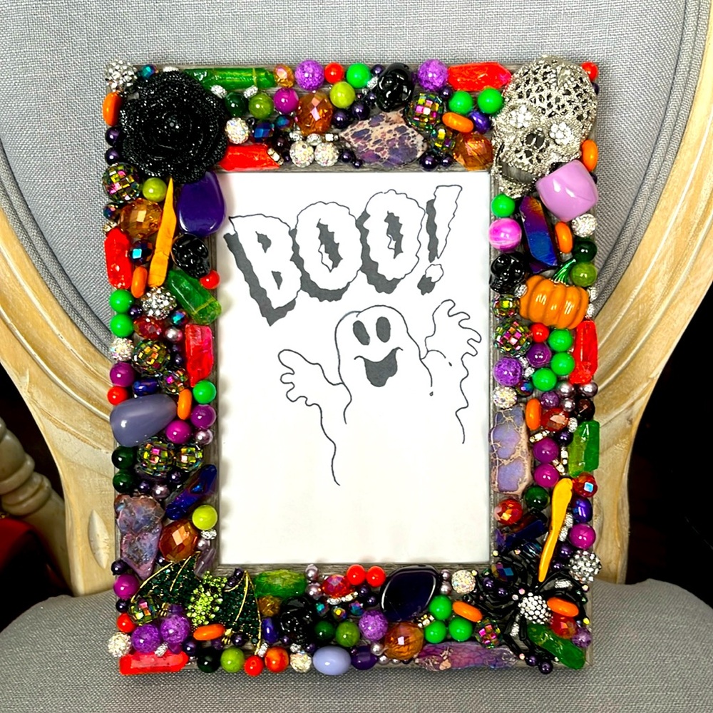 Couture handmade Halloween 🎃 👻 rhinestones & beads picture frame 5x7